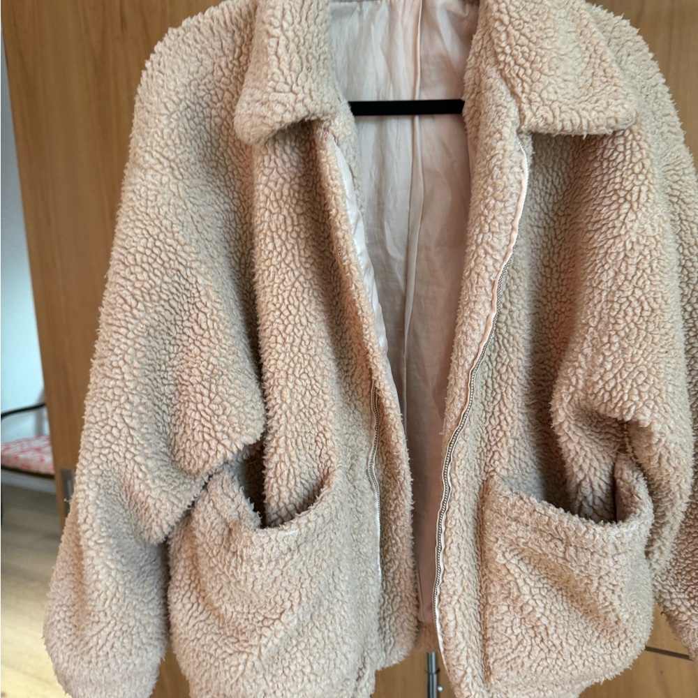 Pre-Loved I.AM.GIA Tan Teddy Jacket in Women’s XS